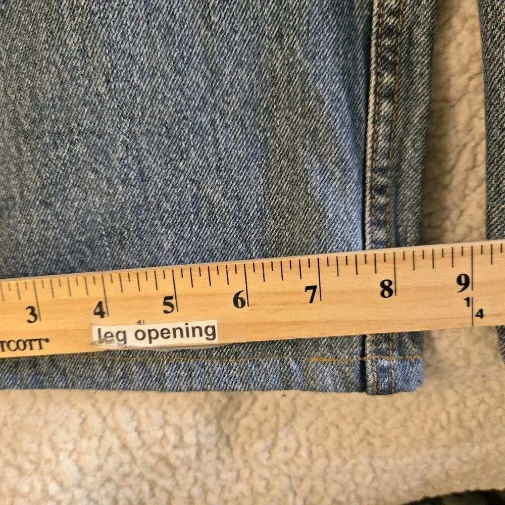 Levis note inside